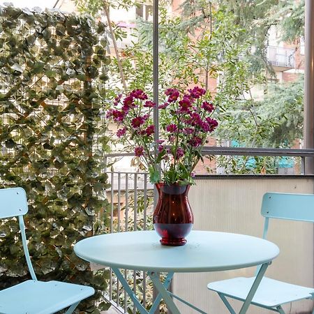 Giardini Margherita Monolocale Con Balcone Bologna Buitenkant foto